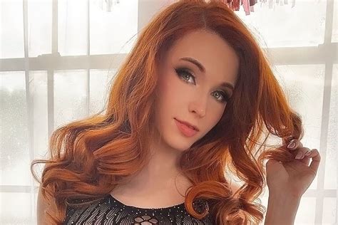 amouranth киска|Amouranth Porn Videos 